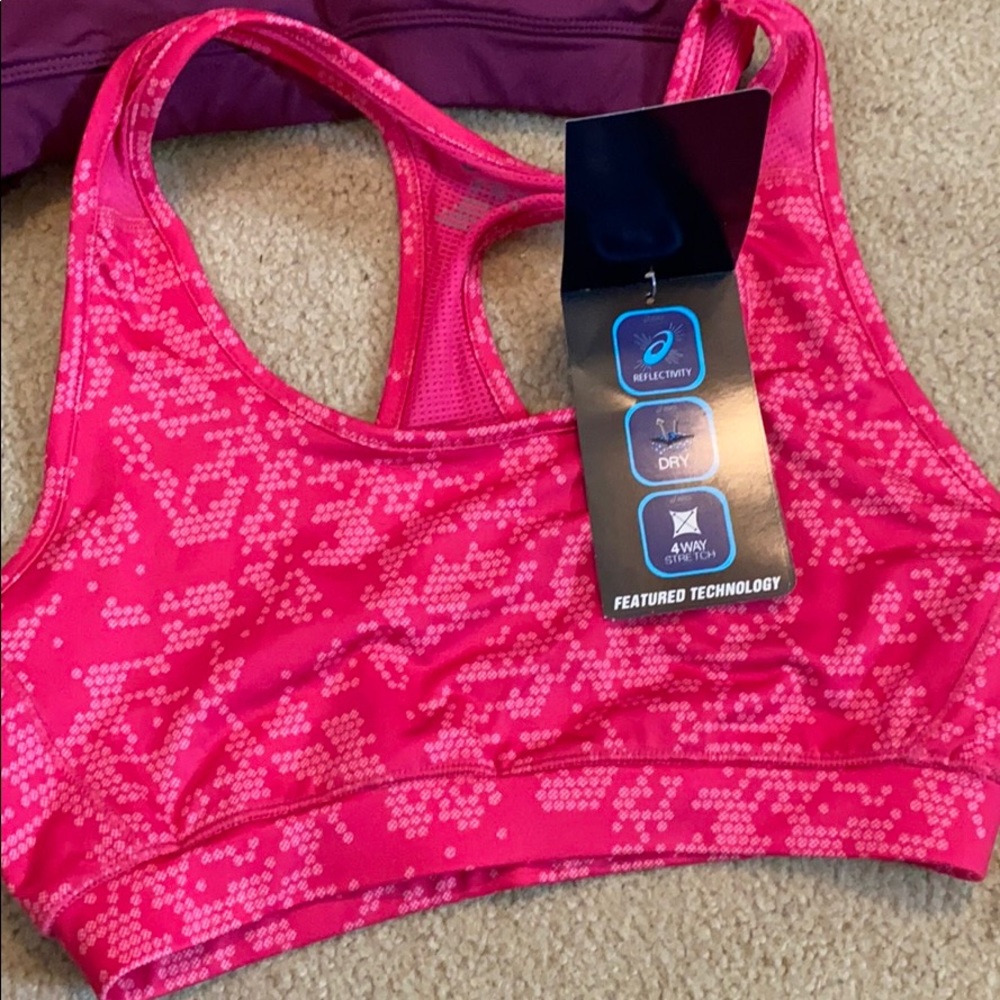 Sports bras - Picture 2 of 5